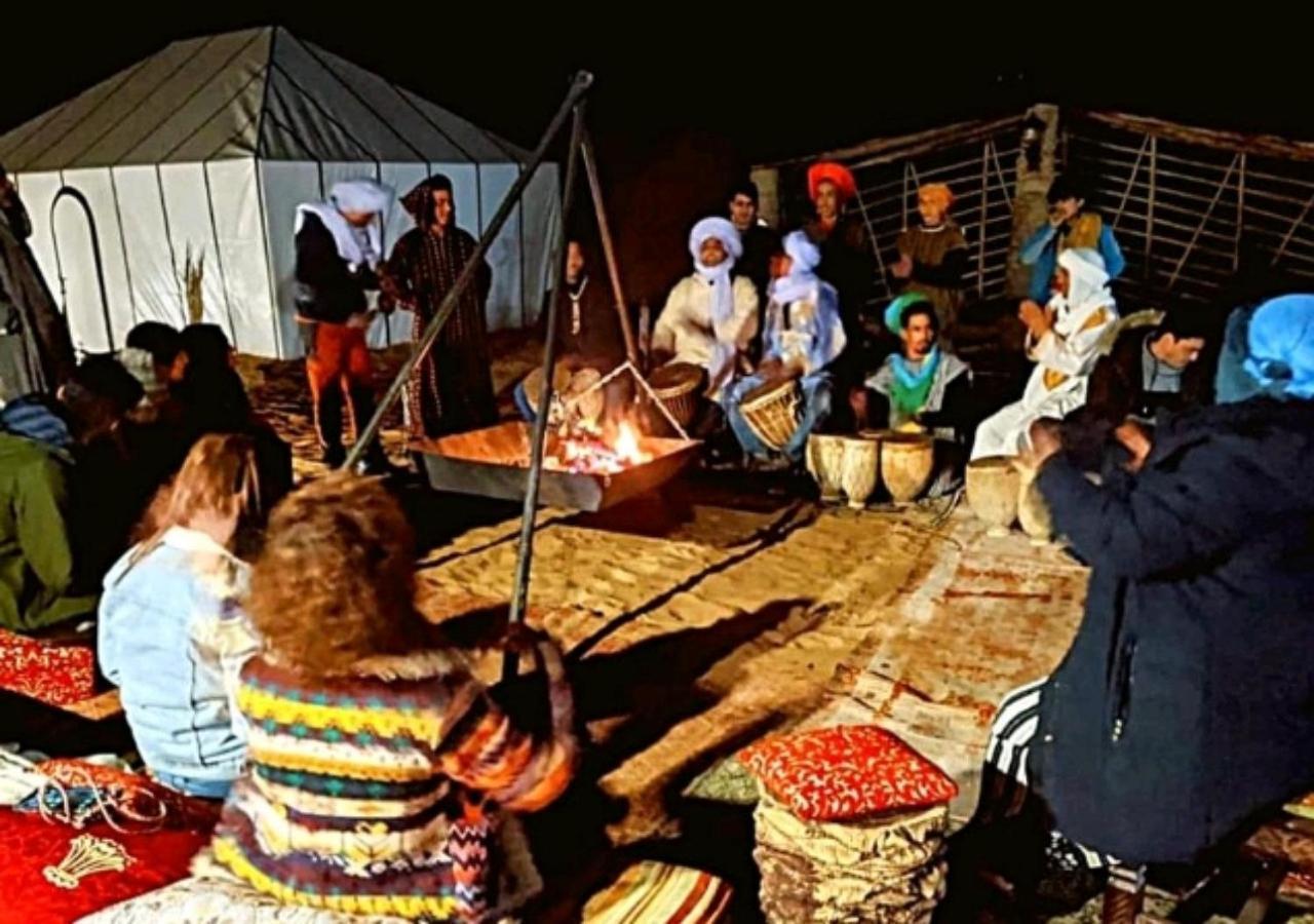 Fabulous Luxury Camp Hotel Merzouga Ngoại thất bức ảnh