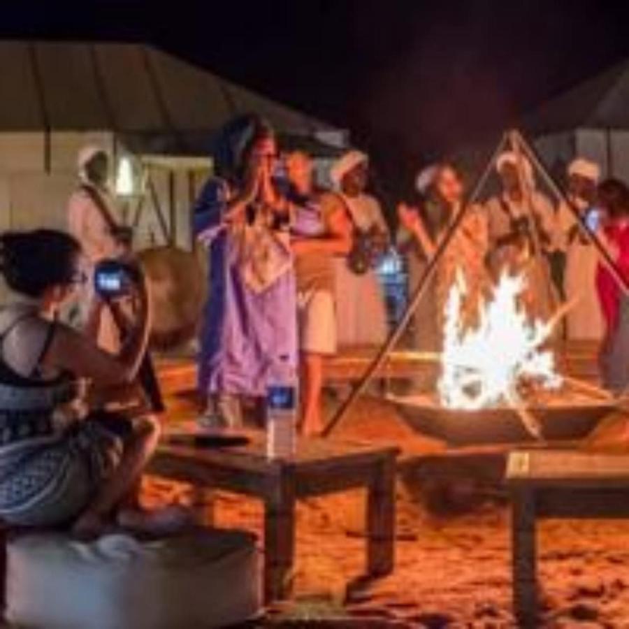 Fabulous Luxury Camp Hotel Merzouga Ngoại thất bức ảnh